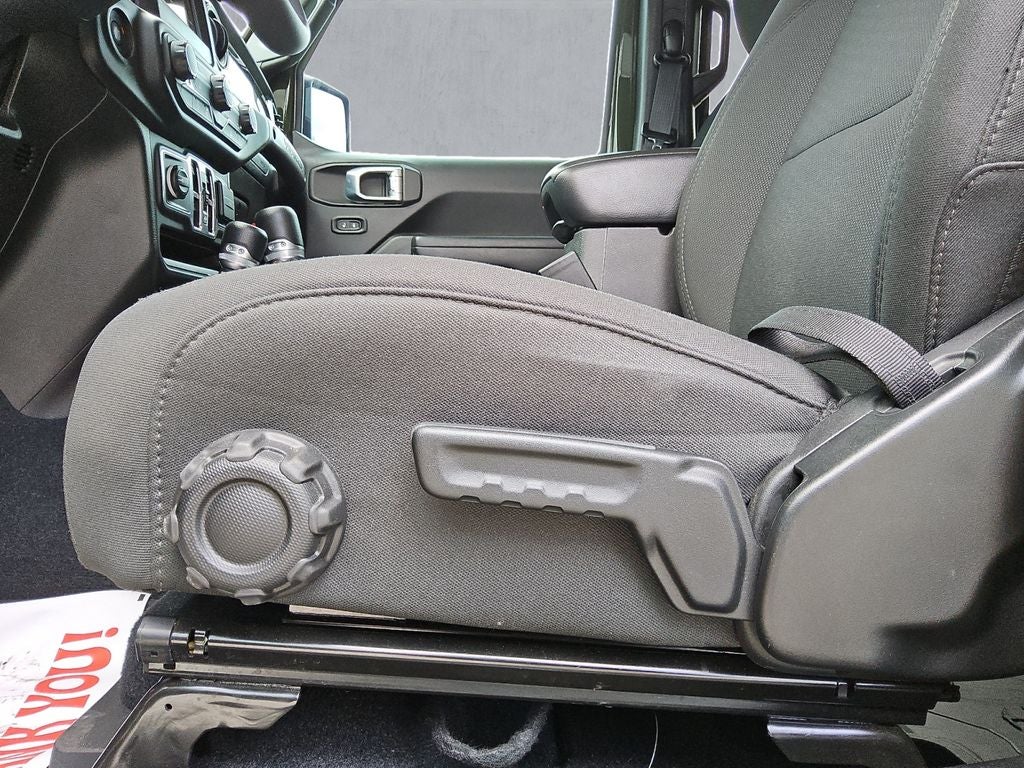 2023 Jeep Wrangler 4-Door Sport Altitude 4x4
