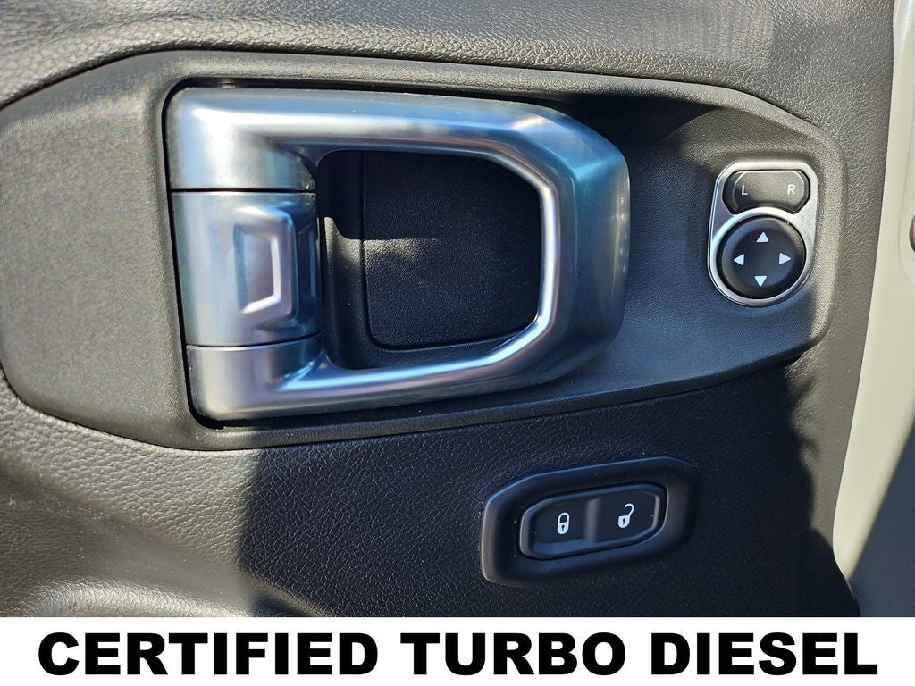 2023 Jeep Wrangler 4-Door Willys Sport 4x4