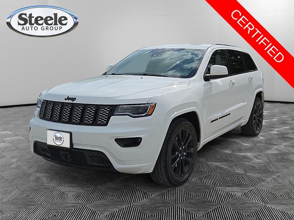 2022 Jeep Grand Cherokee Laredo X's photo