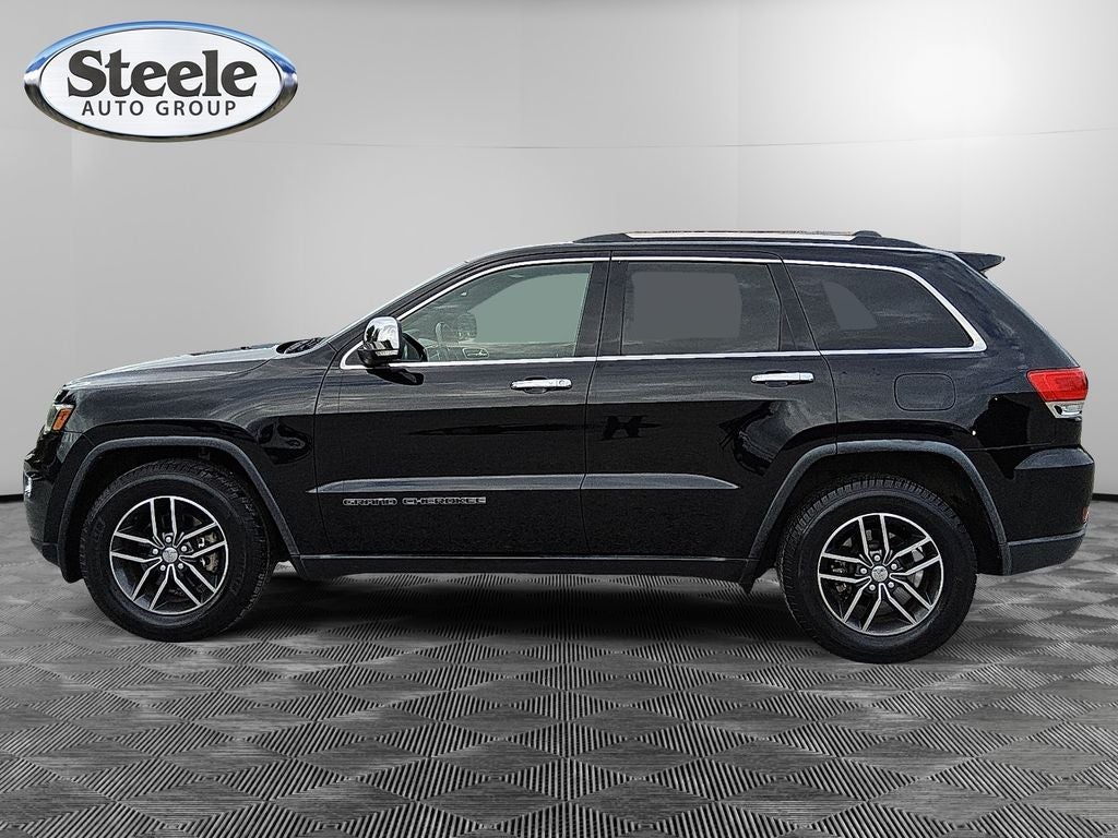 Used 2017 Jeep Grand Cherokee Limited with VIN 1C4RJEBG3HC736114 for sale in Round Rock, TX