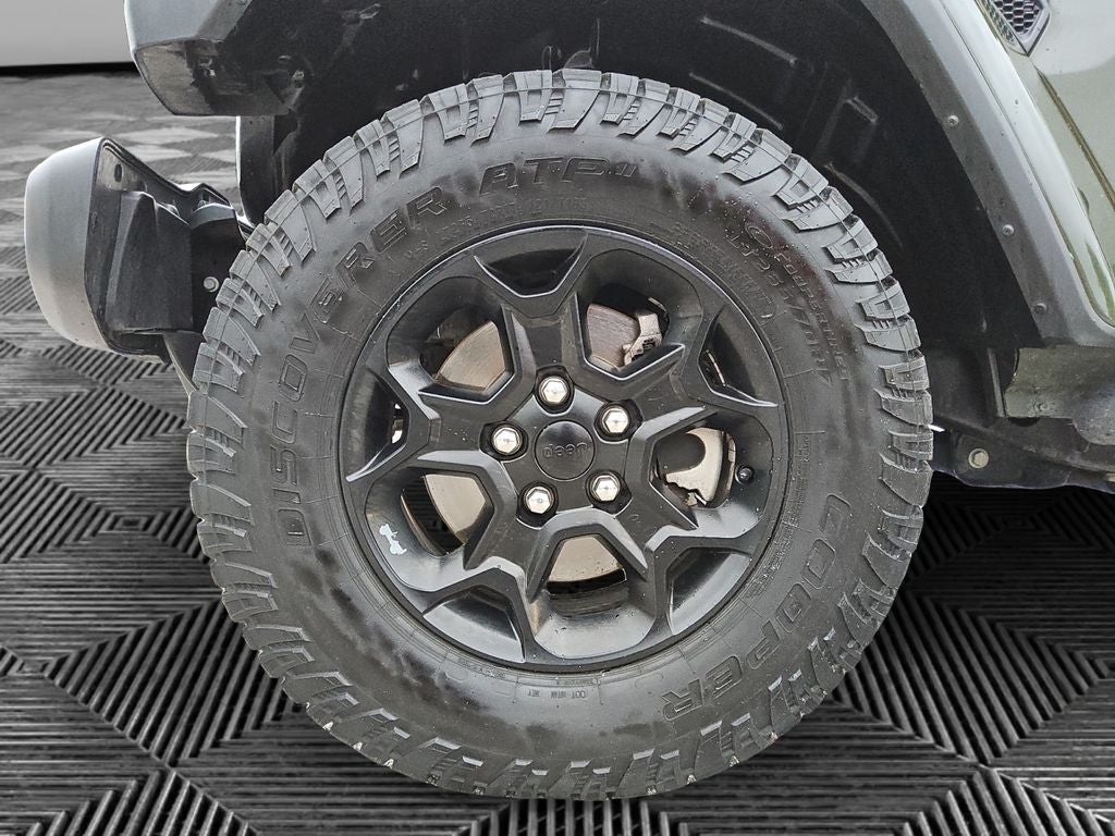 2023 Jeep Gladiator Willys 4x4