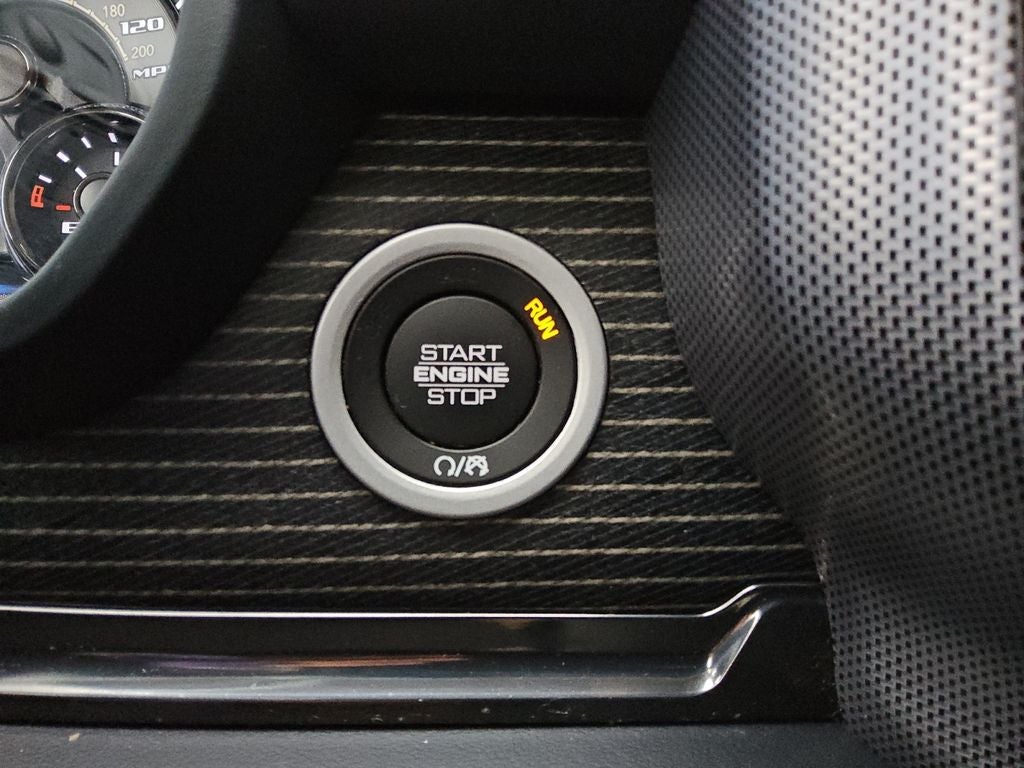 2020 RAM 1500 Limited Crew Cab 4x4 5'7' Box