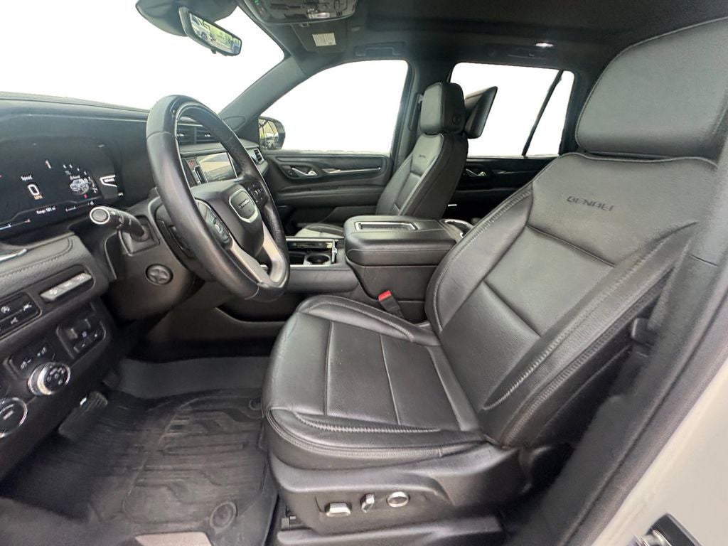 2024 GMC Yukon 4WD Denali
