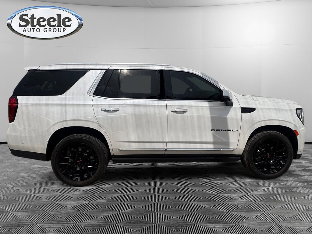 2024 GMC Yukon 4WD Denali