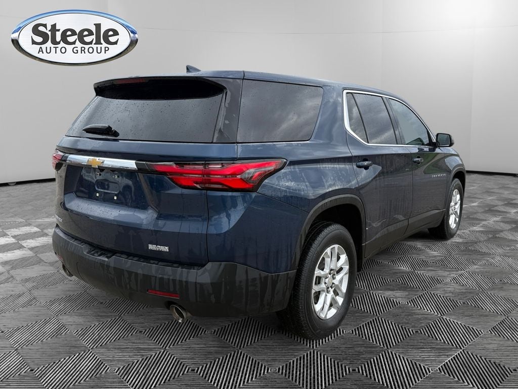 2023 Chevrolet Traverse LS