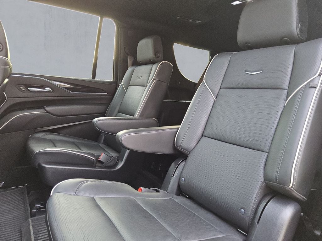 2023 Cadillac Escalade ESV 4WD Sport