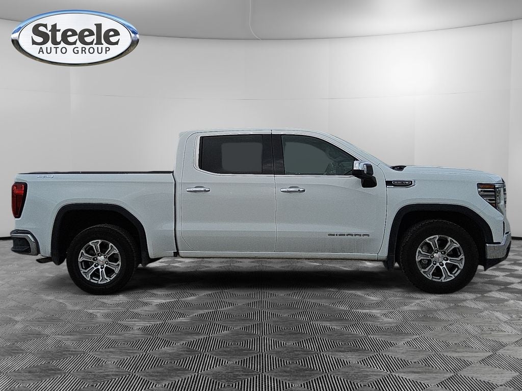 2025 GMC Sierra 1500 4WD Crew Cab Short Box SLT