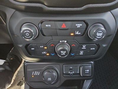 2022 Jeep Renegade Altitude 4x4