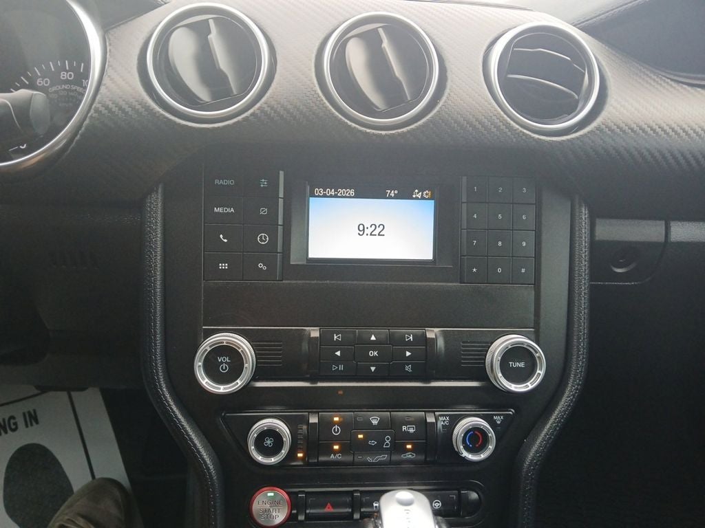 2022 Ford Mustang EcoBoost