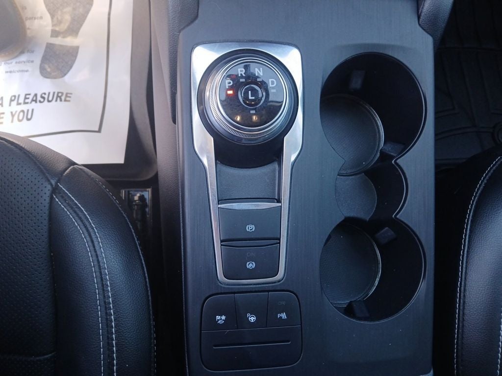 2020 Ford Escape Hybrid Titanium