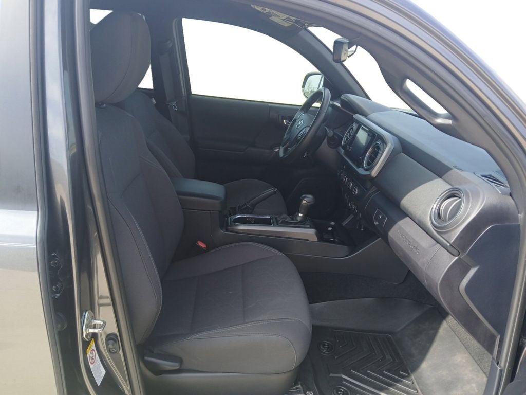 2019 Toyota Tacoma SR V6