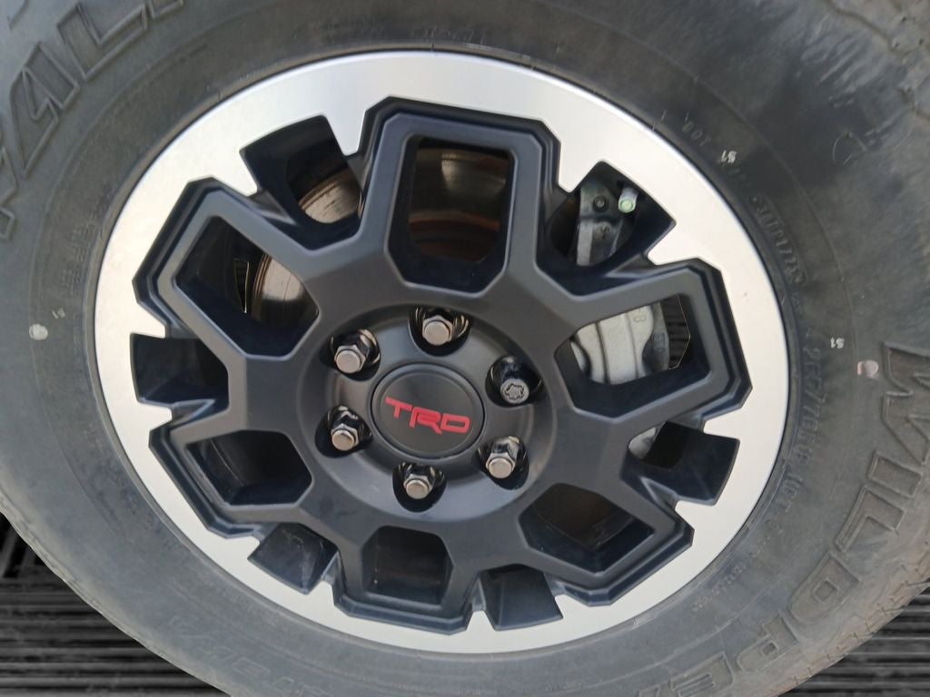 2025 Toyota 4Runner TRD Off-Road