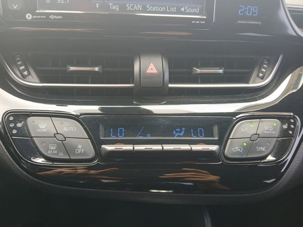 2018 Toyota C-HR XLE Premium