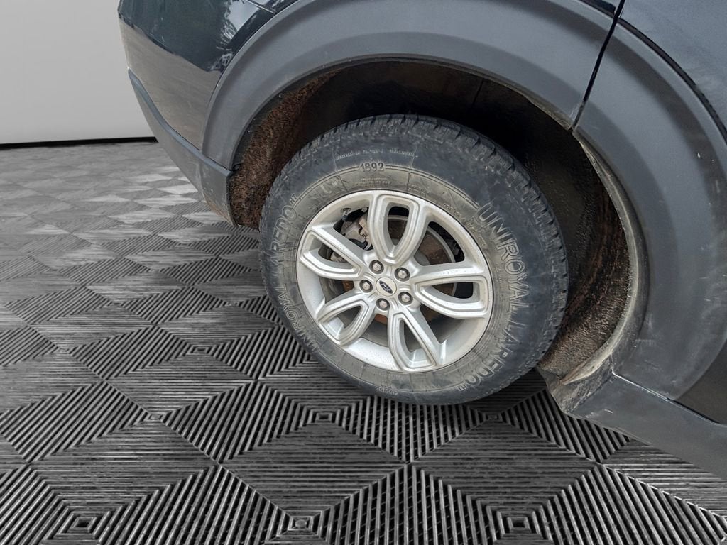 2021 Ford Explorer Base