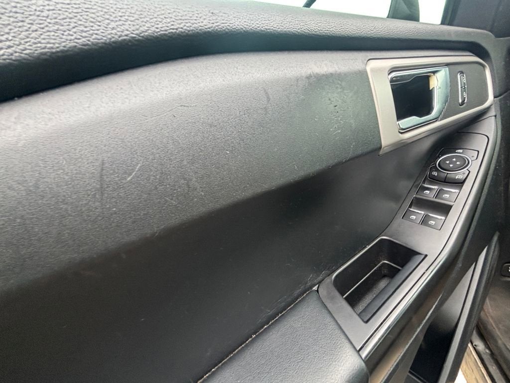 2021 Ford Explorer Base