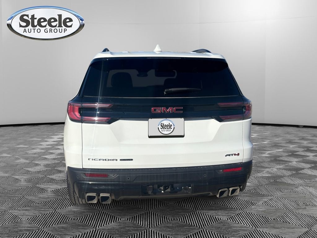 2025 GMC Acadia AT4