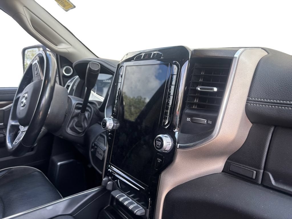 2023 RAM 2500 Laramie Crew Cab 4x4 6'4" Box
