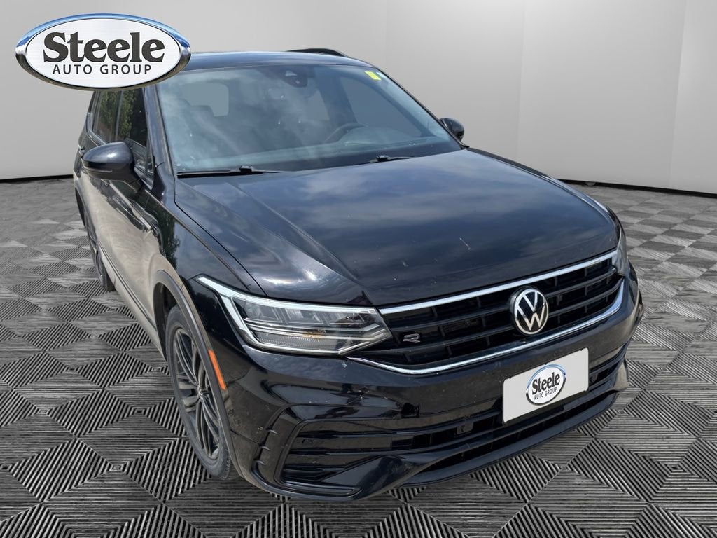 2022 Volkswagen Tiguan SE R-Line Black