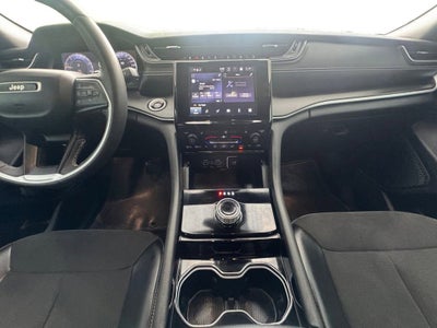 2023 Jeep Grand Cherokee L Altitude 4x2