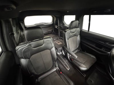 2023 Jeep Grand Cherokee L Altitude 4x2