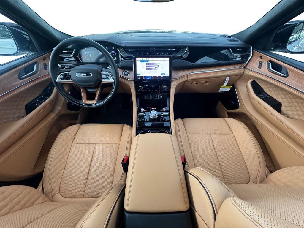 2025 Jeep Grand Cherokee L Summit Reserve 4x4