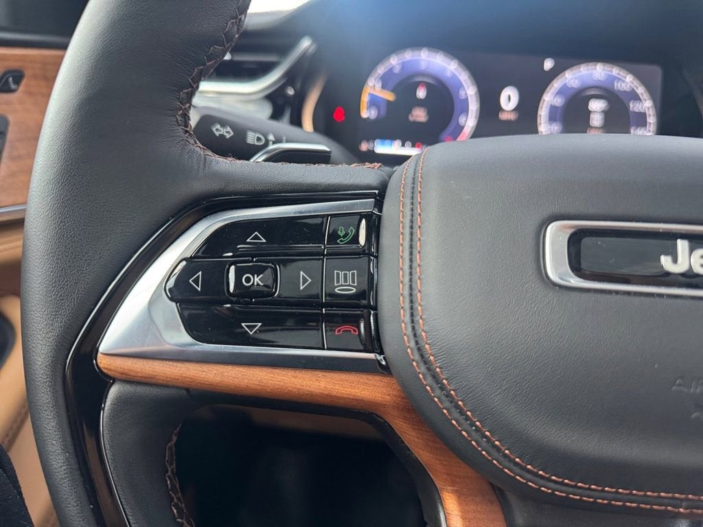 2025 Jeep Grand Cherokee L Summit Reserve 4x4