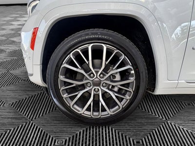 2025 Jeep Grand Cherokee L Summit Reserve 4x4