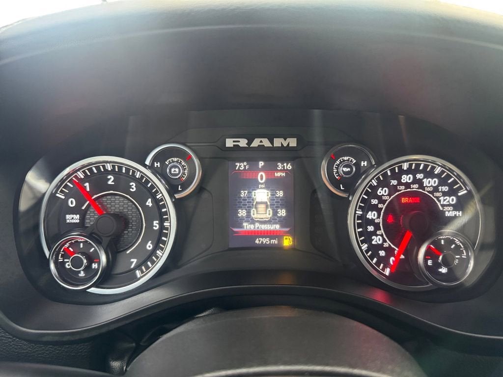 2025 RAM 1500 Lone Star