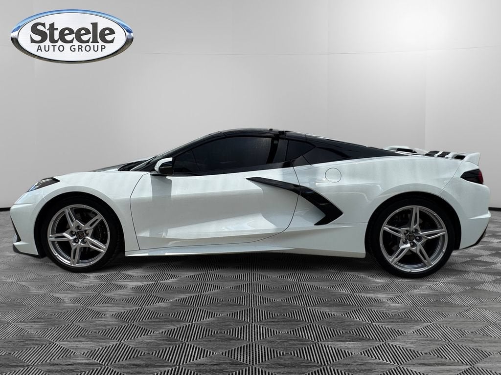 2024 Chevrolet Corvette 2LT - Photo 2