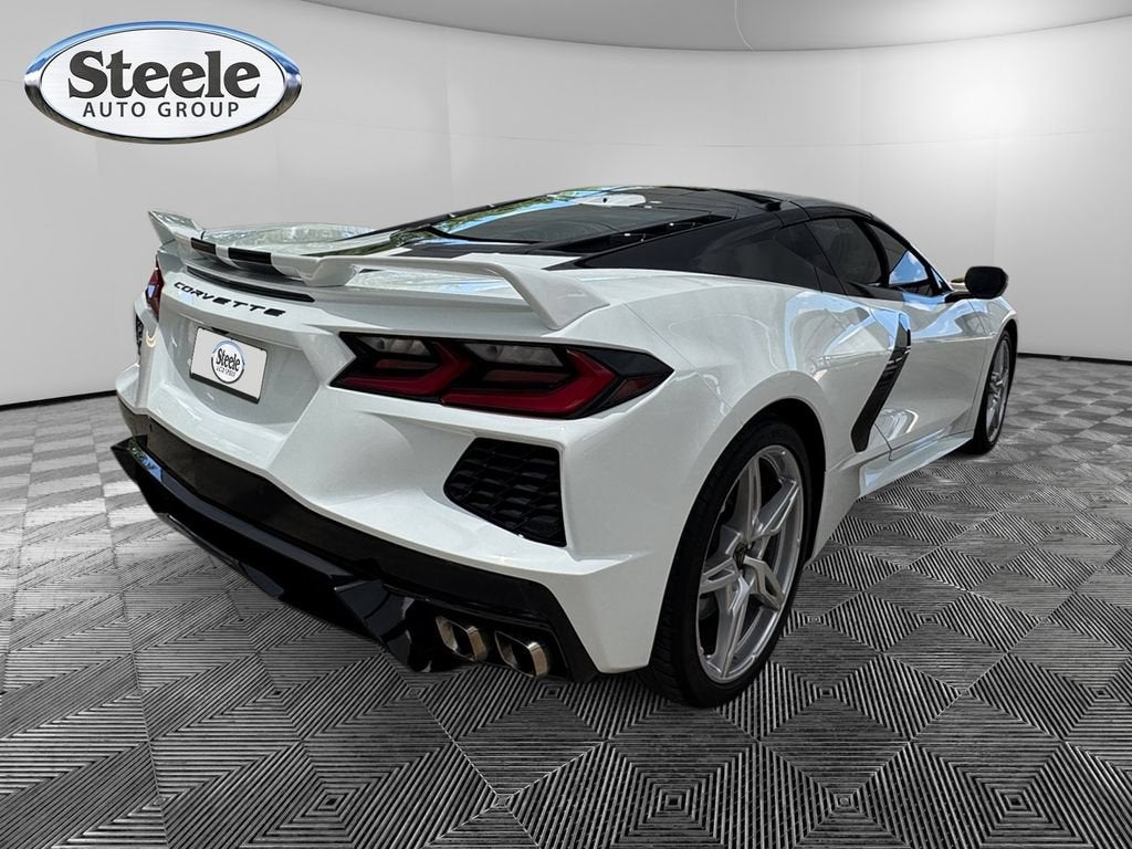 2024 Chevrolet Corvette 2LT - Photo 5