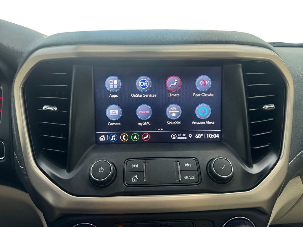 2022 GMC Acadia Denali