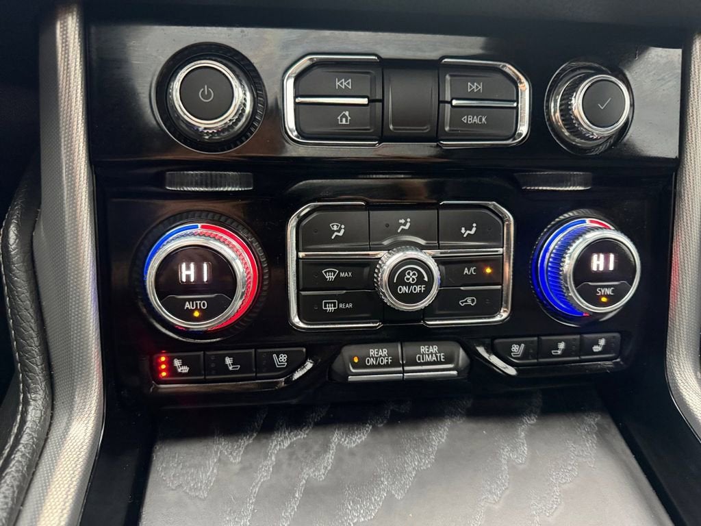 2022 GMC Yukon XL Denali