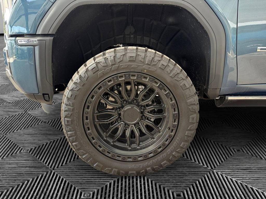 2025 GMC Sierra 2500 HD Denali