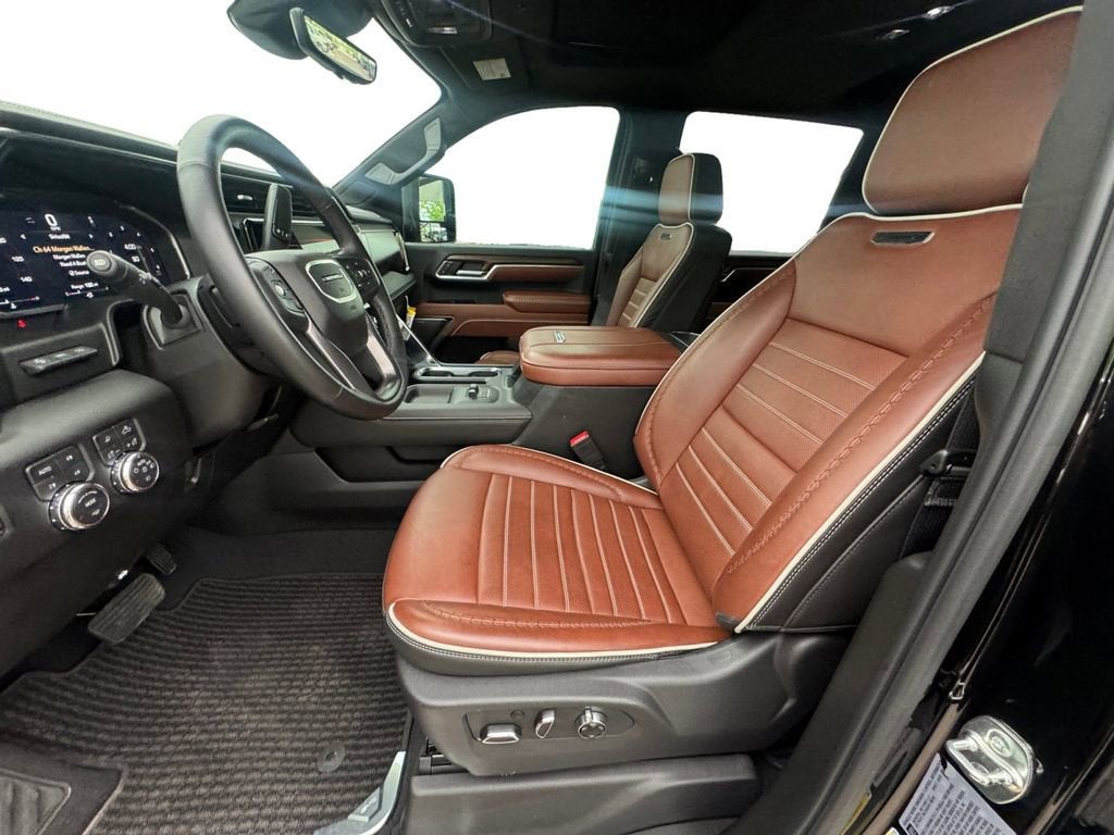 2026 GMC Sierra 3500 HD Denali Ultimate DRW