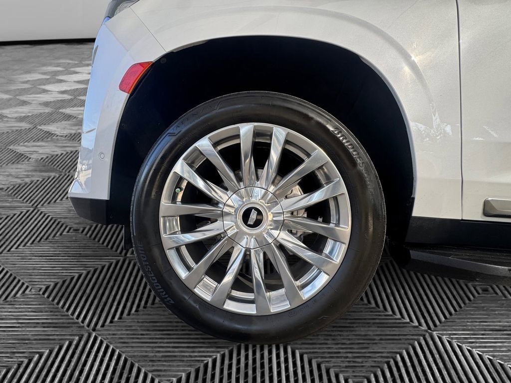 2022 Cadillac Escalade Premium Luxury