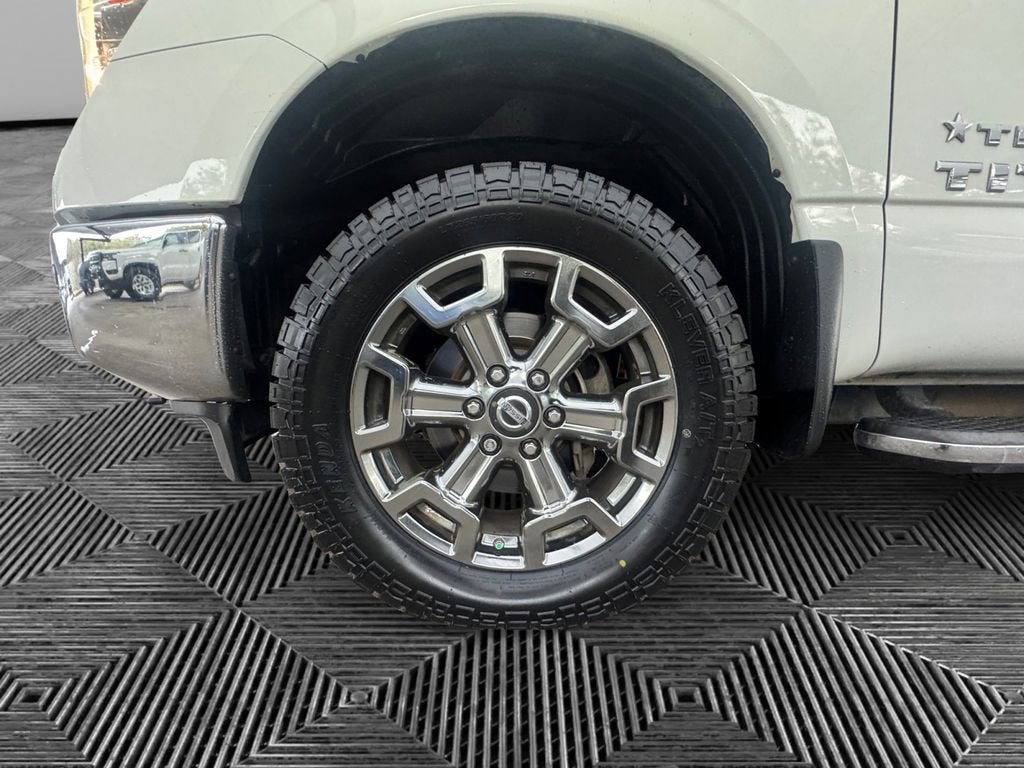 2017 Nissan Titan XD SV