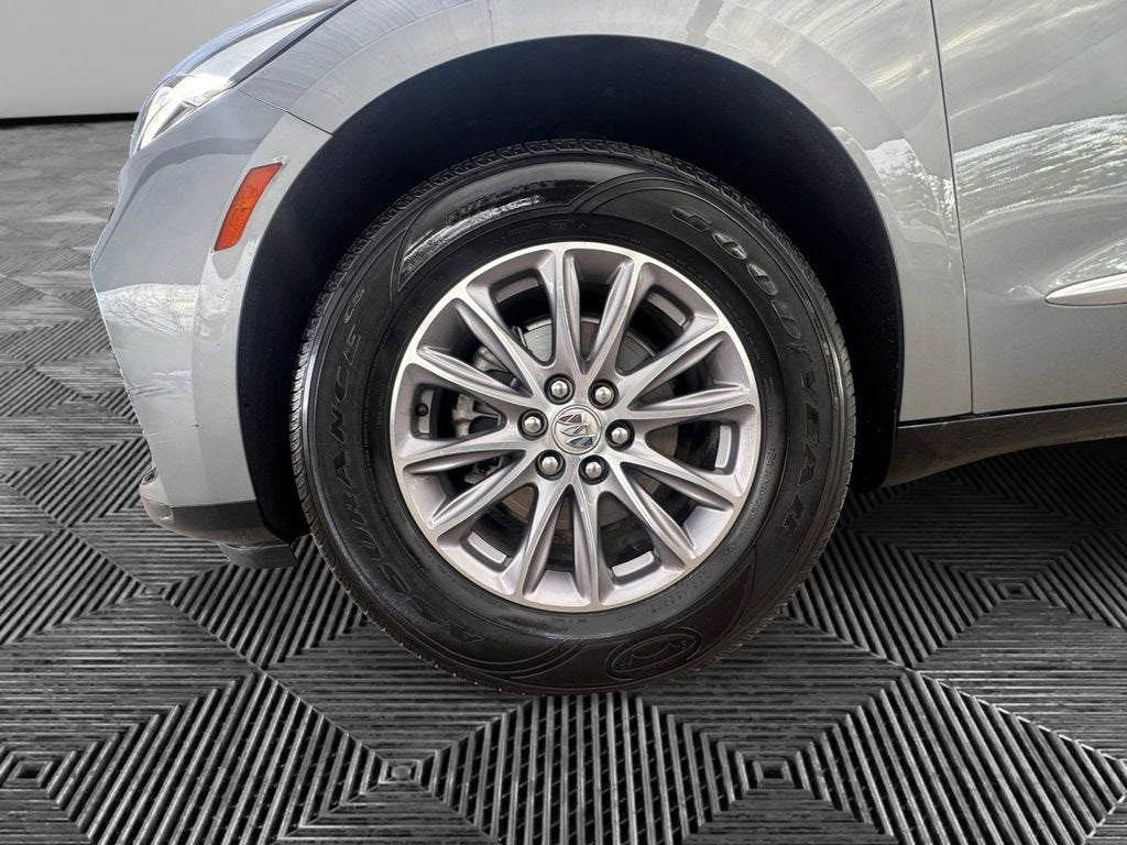 2024 Buick Enclave Essence