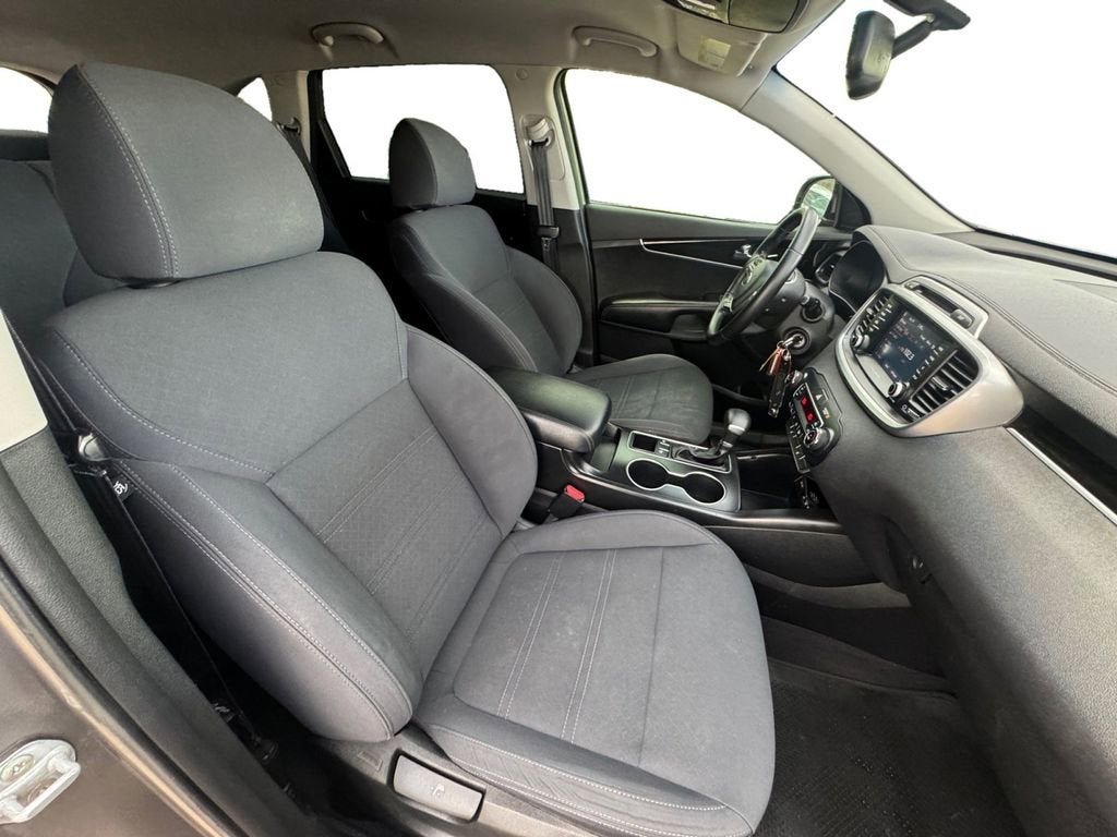 2019 Kia Sorento 2.4L LX