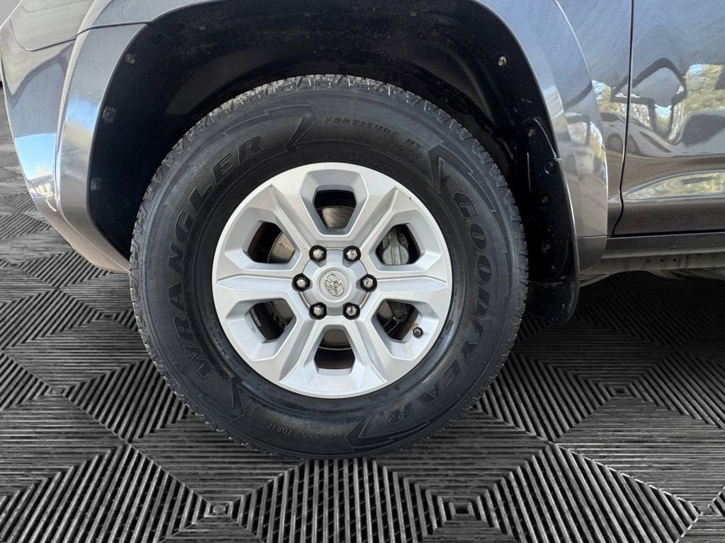 2016 Toyota 4Runner SR5