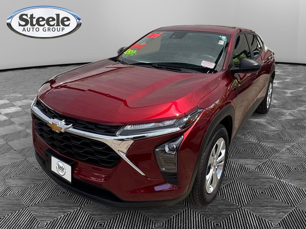 2024 Chevrolet Trax LS's photo