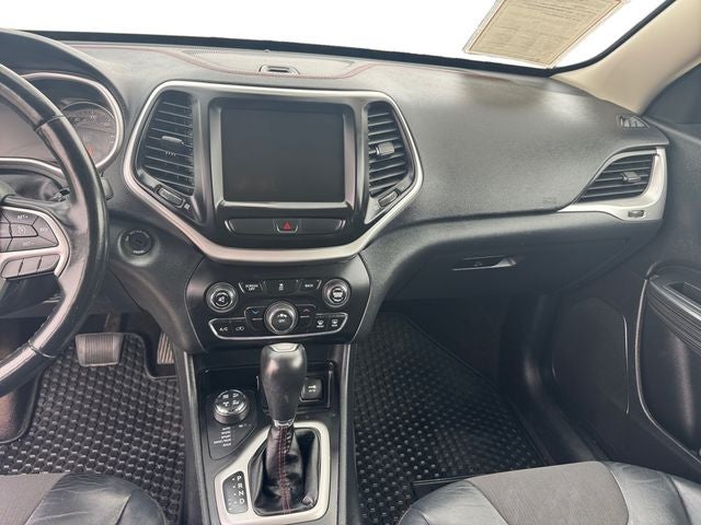 2016 Jeep Cherokee Trailhawk