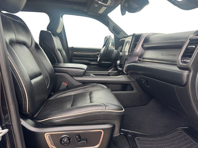 2019 RAM 1500 Limited Crew Cab 4x4 5'7' Box