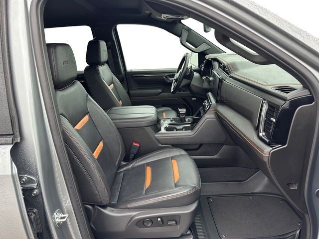 2025 GMC Sierra 1500 4WD Crew Cab Short Box AT4
