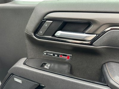2025 GMC Sierra 1500 4WD Crew Cab Short Box AT4