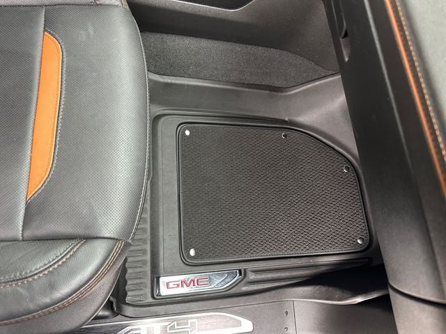 2025 GMC Sierra 1500 4WD Crew Cab Short Box AT4