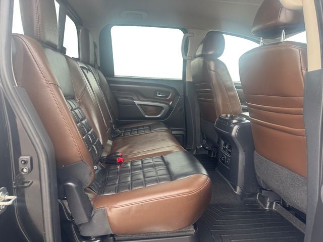 2017 Nissan TITAN Platinum Reserve
