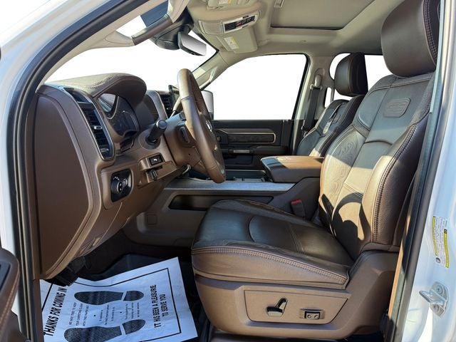 2025 RAM 2500 Limited Longhorn Mega Cab 4x4 8' Box