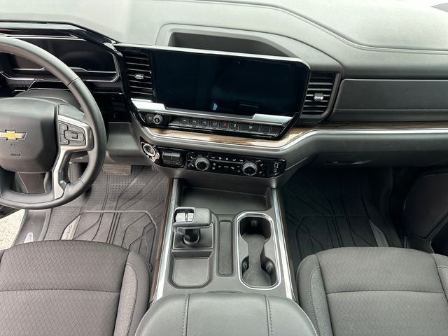 2025 Chevrolet Silverado 1500 2WD Crew Cab Short Bed LT