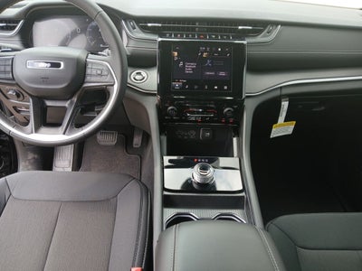 2024 Jeep Grand Cherokee Laredo X 4x4