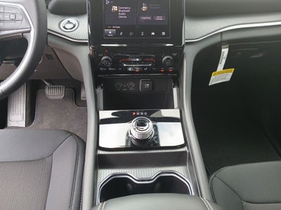 2024 Jeep Grand Cherokee Laredo X 4x4